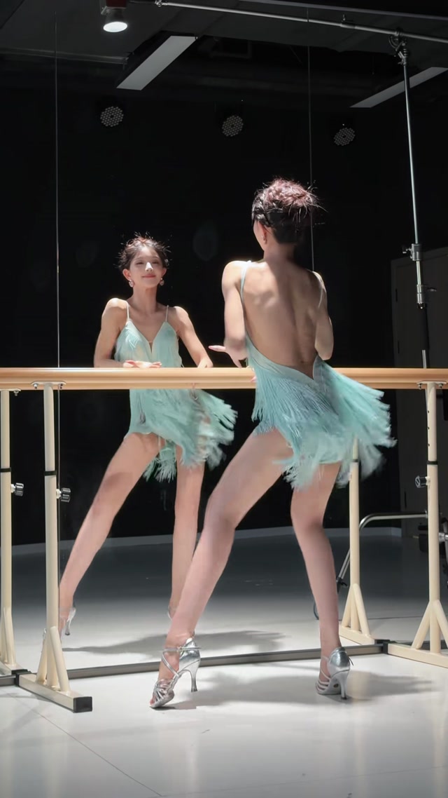 你是小孩子脾气 可你常常独当一面#emergency #拉丁舞 #舞蹈生